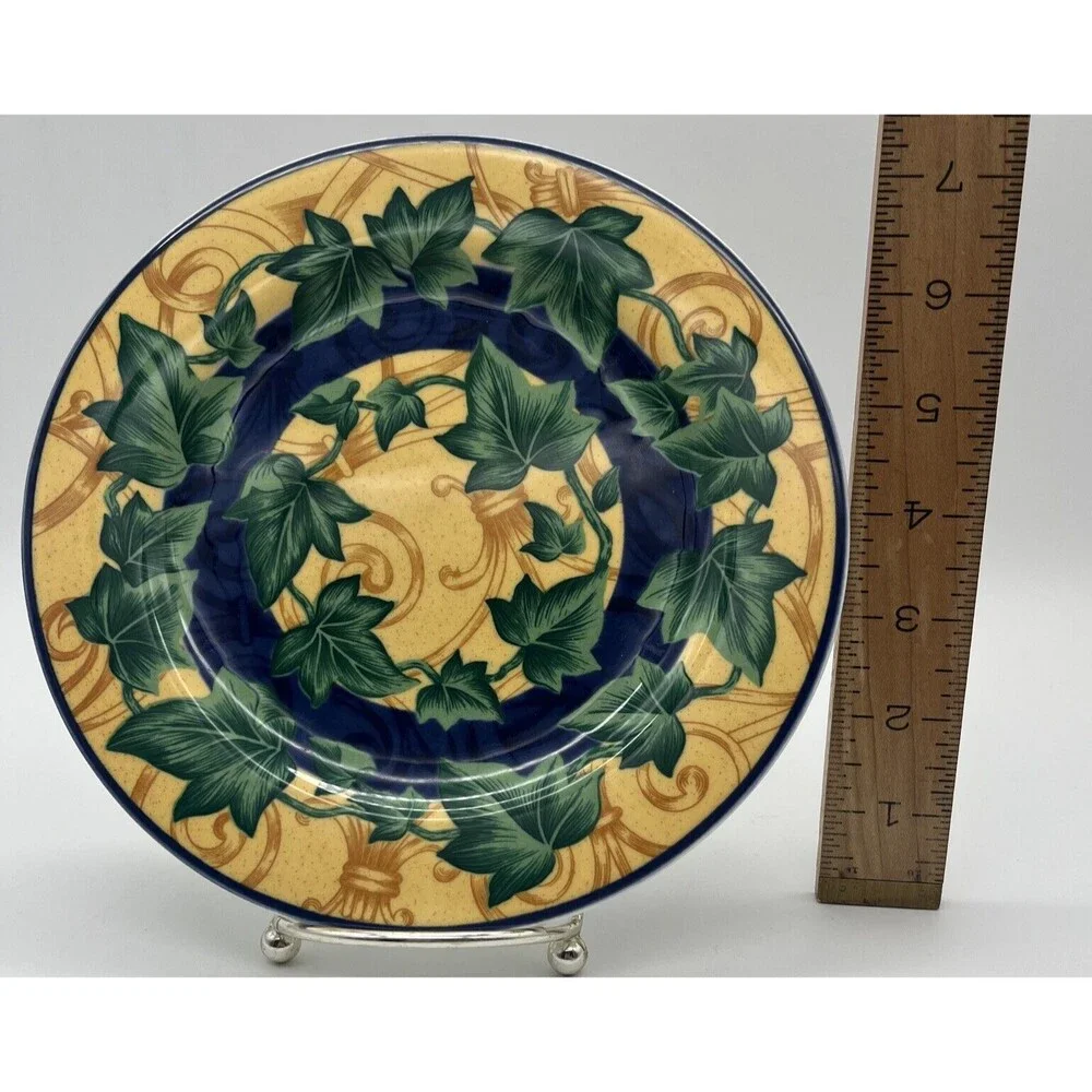2 Casual Victoria & Beale 9034 Salad lunch Plate Ivy Leaf Porcelain
